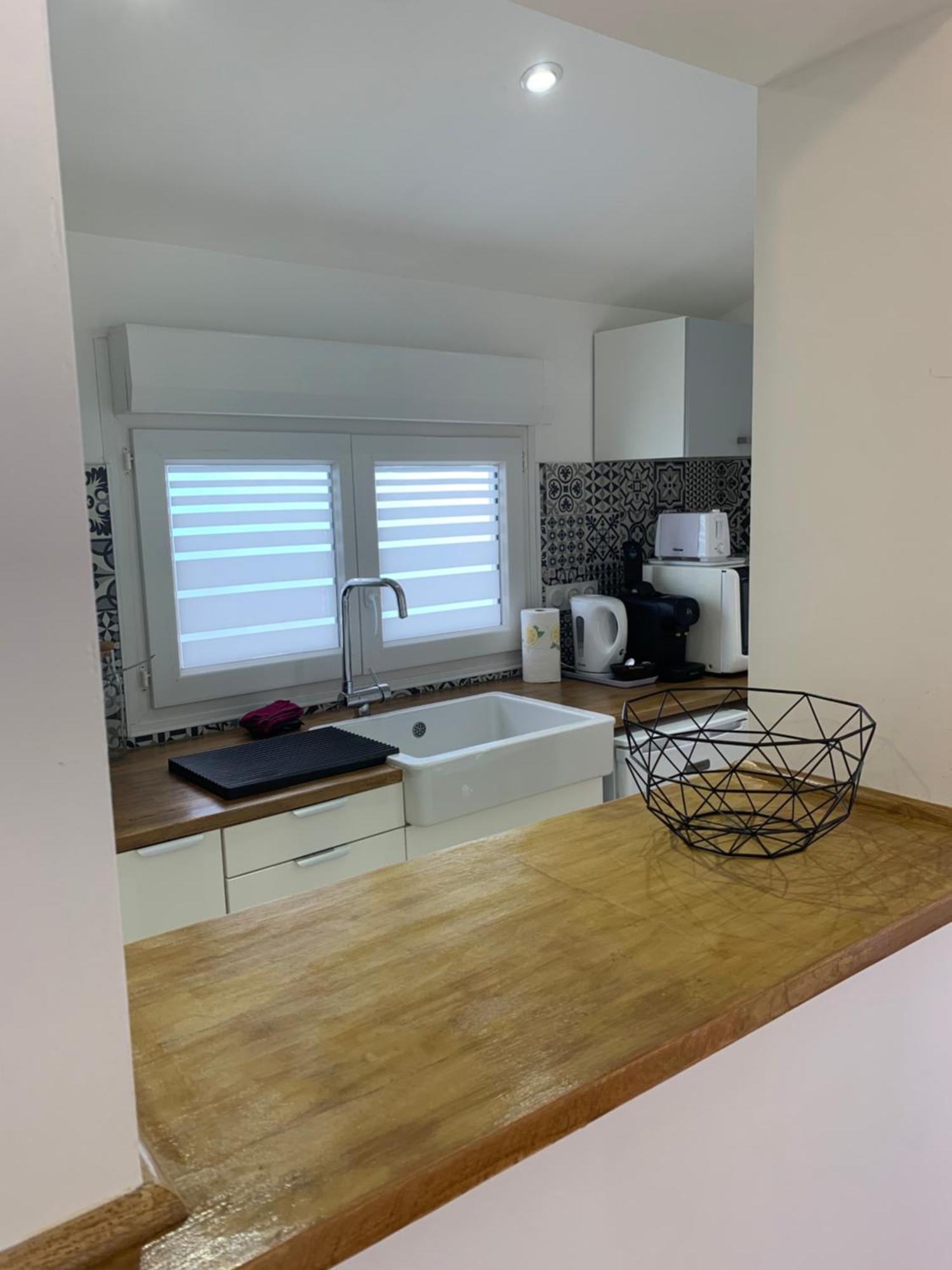 Studio Independant, Front De Mer Et Plage A 200M Antibes Exterior photo